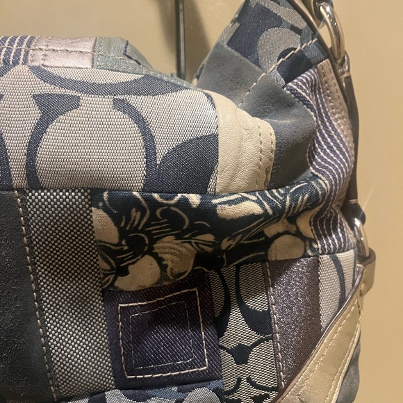 Coach Gray and Blue Hobo Bag with Signature Design - Picture 3 of 8